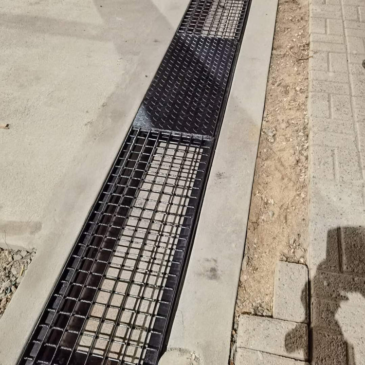 Steel Drain Gratings (Construction)