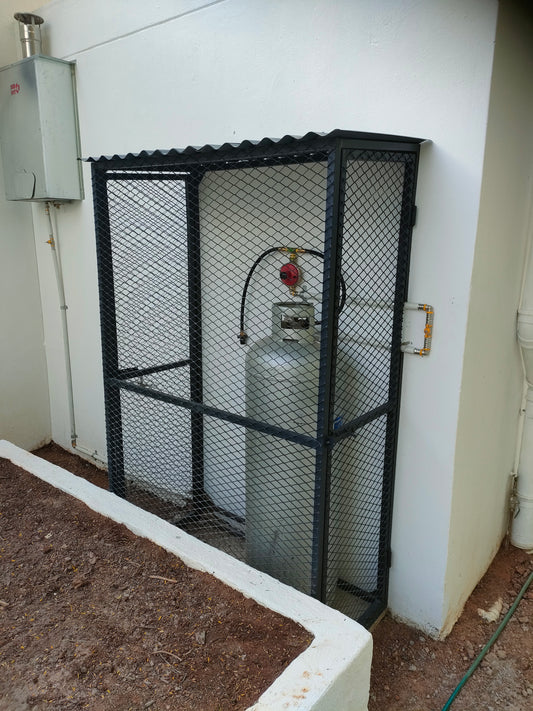 Heavy Duty Gas Cage - 2 x 48Kg Gas Bottle