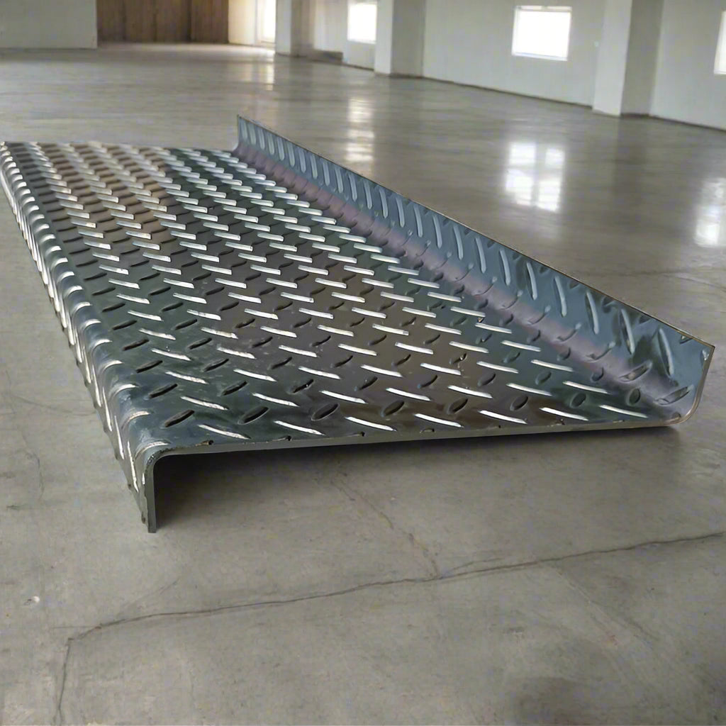 Stair Tread - Vastrap 900mm Wide